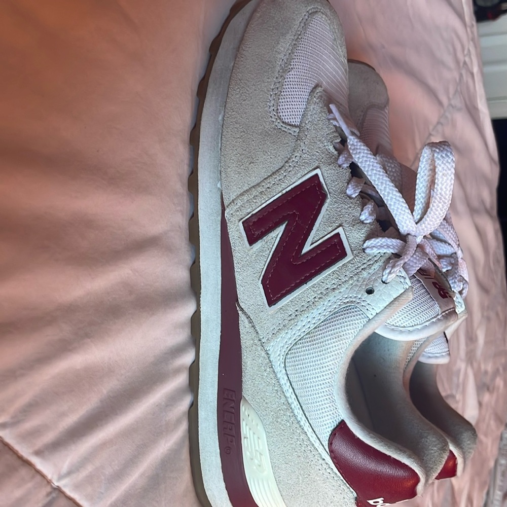 New Balance ( maroon